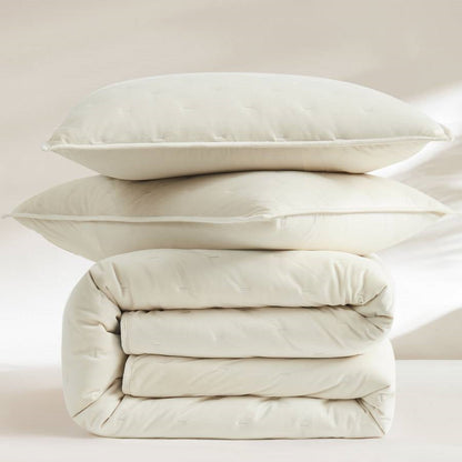 Full / Queen 3-Piece Cream Velvet Embroidered Super Soft Quilt Set
