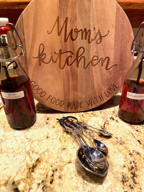 Mom's Kitchen Engraved Wooden Cutting Board - Vintage Style Round Serving Platter