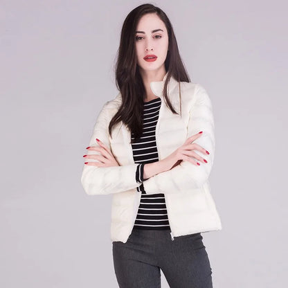 Women Ultra Lightweight Packable Travel All Season Puffer Coats Slim Fit