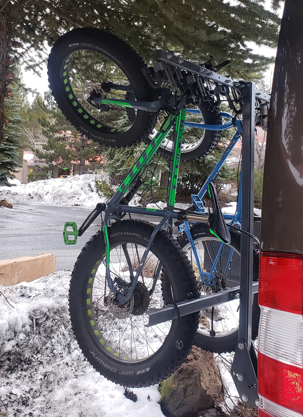 Lolo Racks 6 bike rack