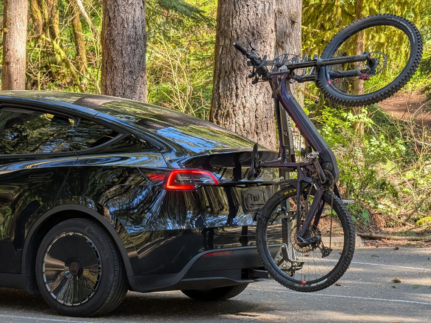 Lolo Racks 4 Bike Rack Optimized for EVs